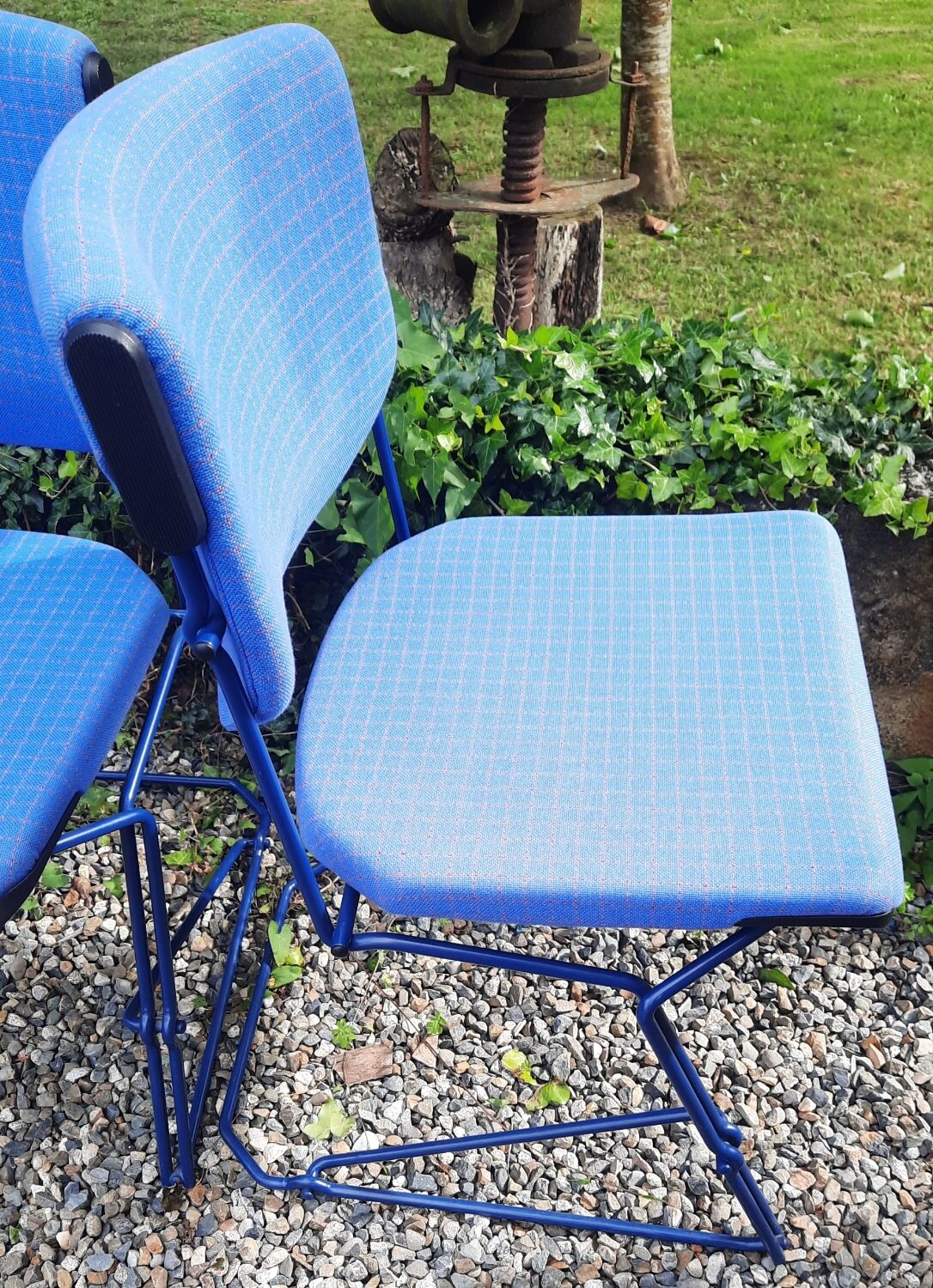 2 visitors' seats Albert Stoll Switzerland office
