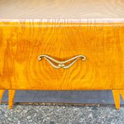 2 tables de chevet en bois et verre, Italie, années 1950