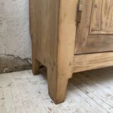 Wooden cabinet cuttery