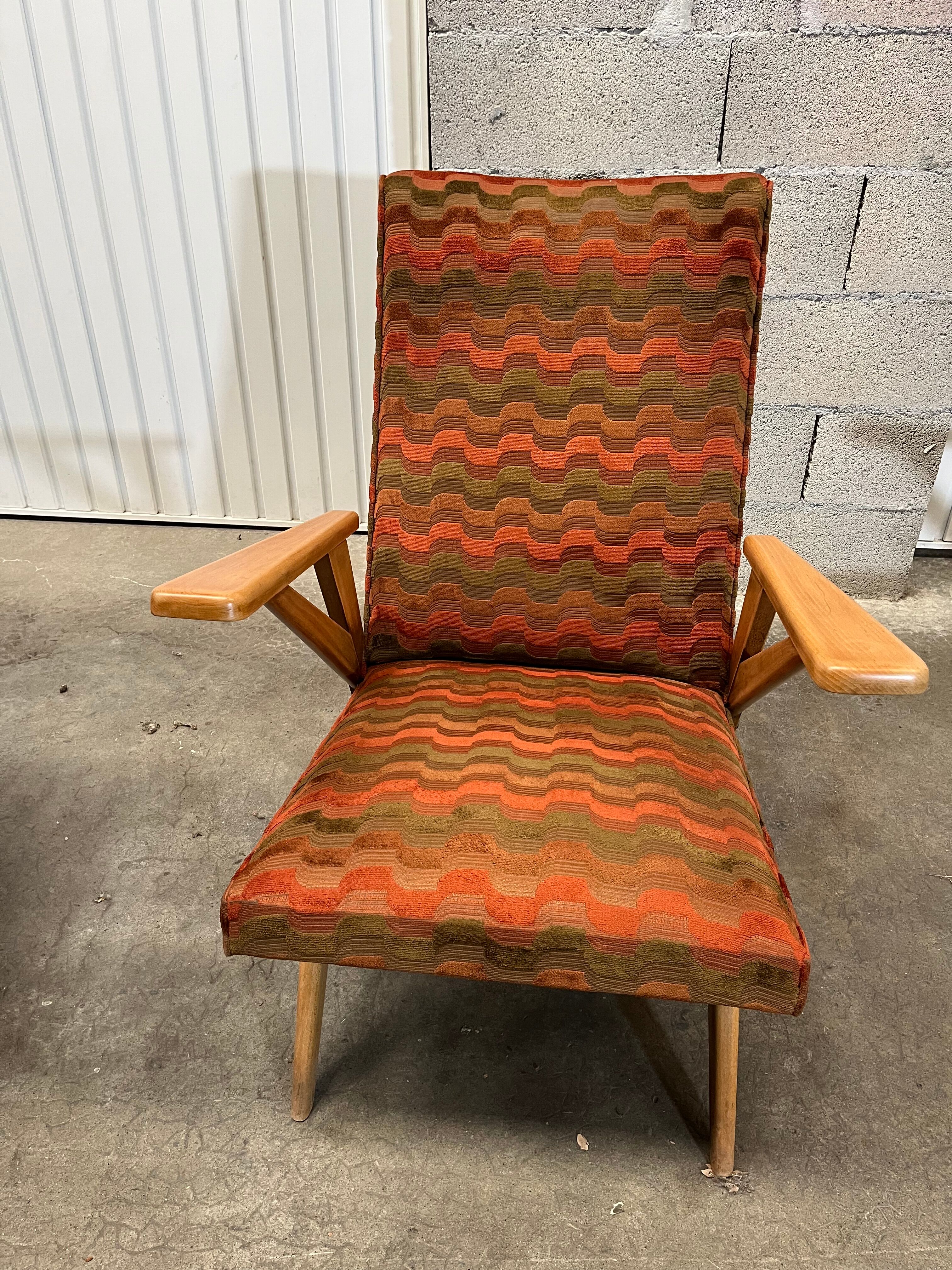 Pair of armchairs from the 60s Italian design