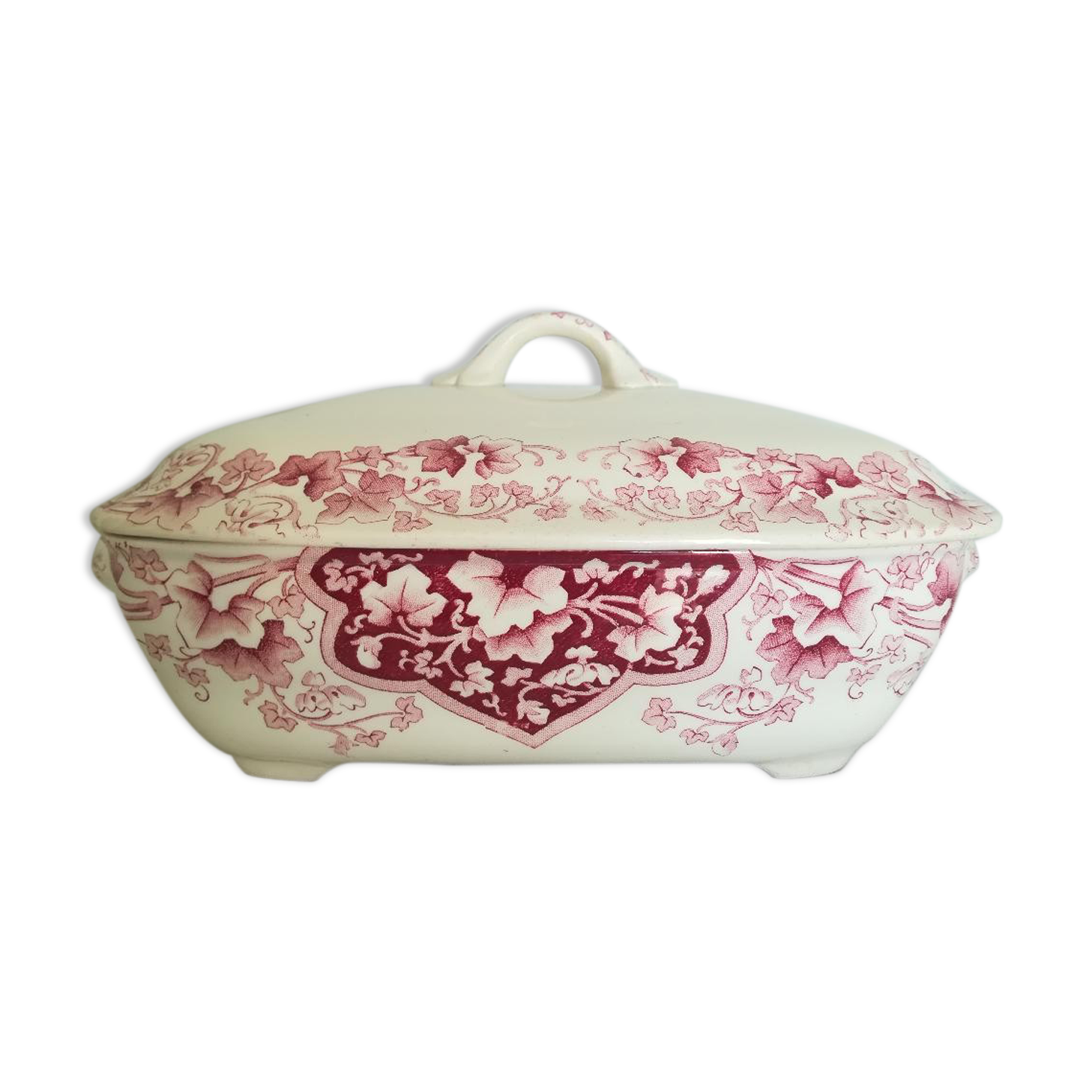 Soupière or vegetable in leanie Lunéville KG model "Lierre crest ".