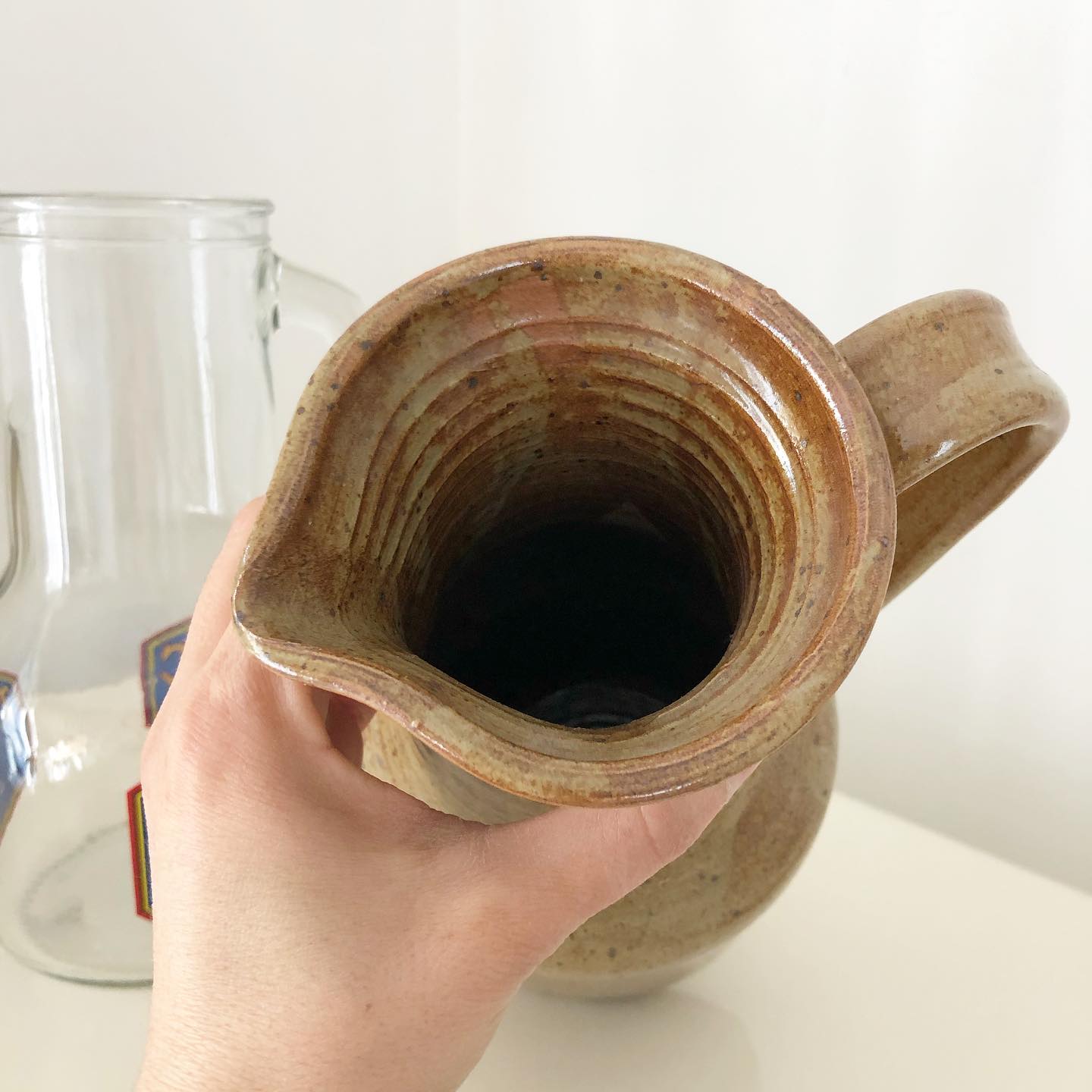 Large sandstone pitcher - carafe