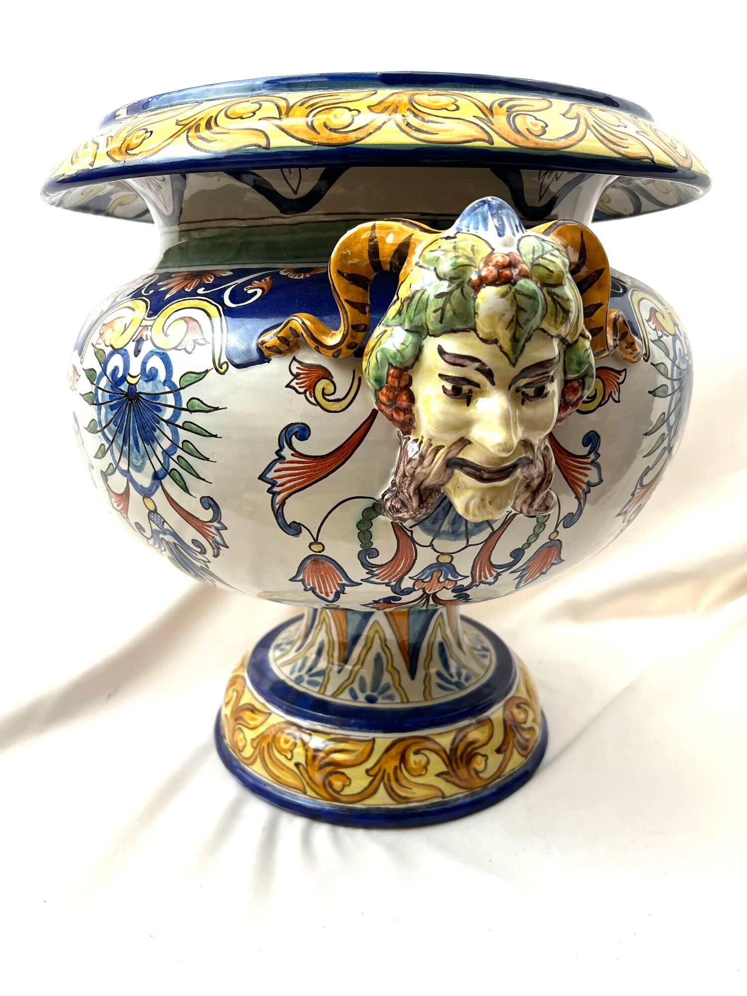 Medici garden vase in faience of Nevers signed 19th century