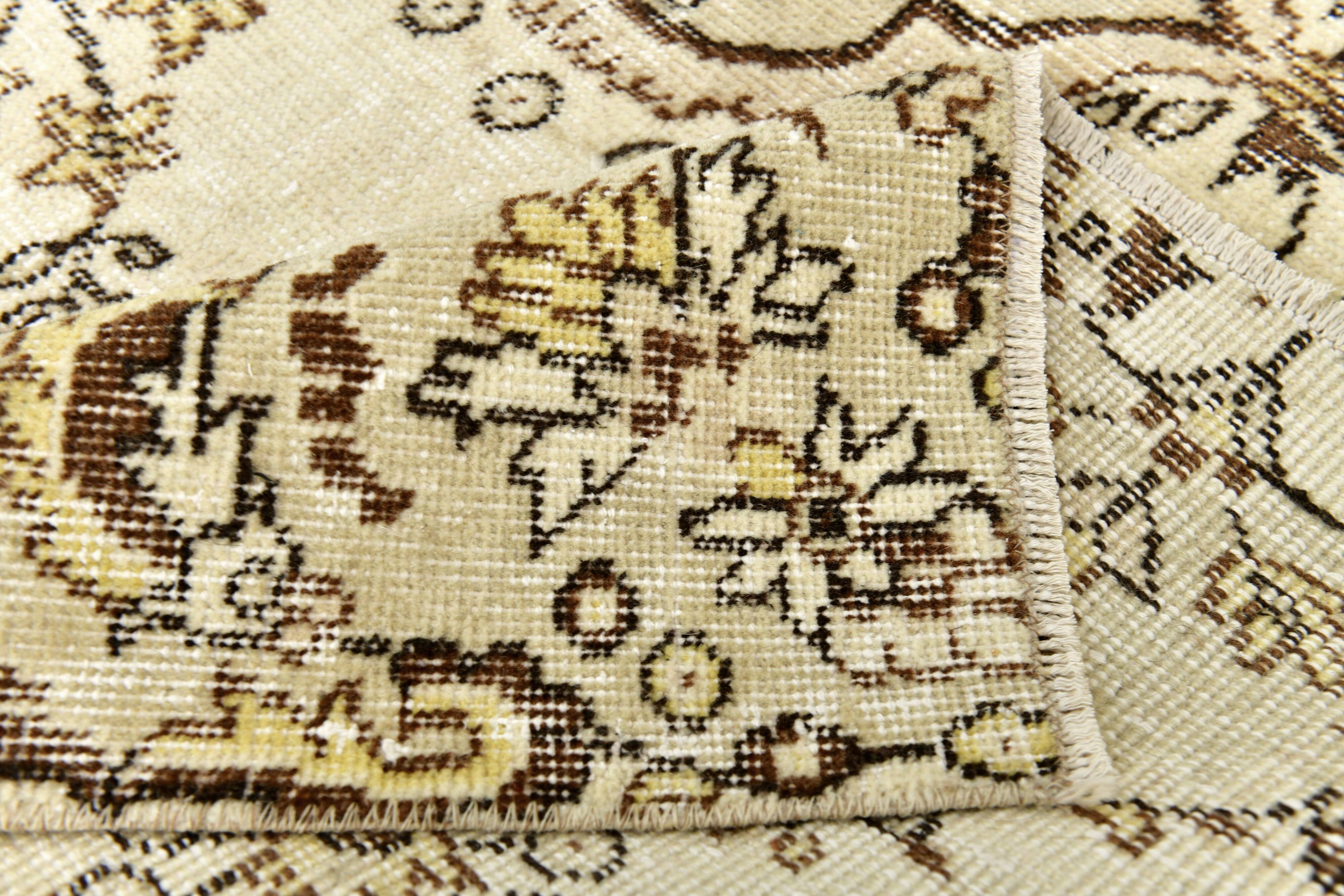 Turkish Light Green & Cream Vintage Rug, 162x259Cm