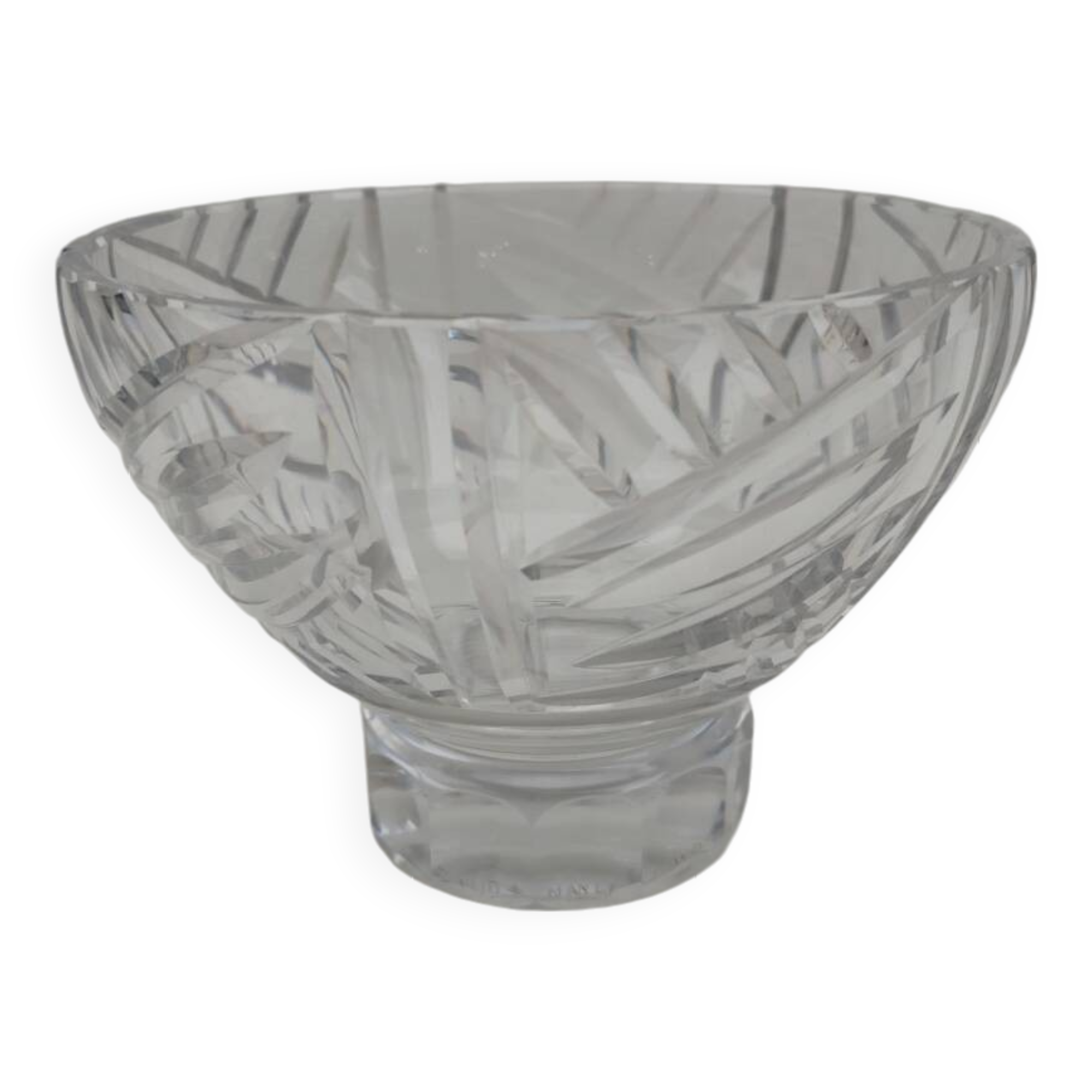 Daum Nancy crystal cup, cross of Lorraine.