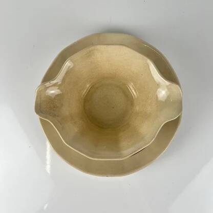 Sauceboat Sarreguemines flower pattern, first half of the 20th century.