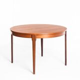 Vintage Scandinavian style table with central extension. Teak wood. France, 1960s