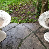 Pair of diabolo planters