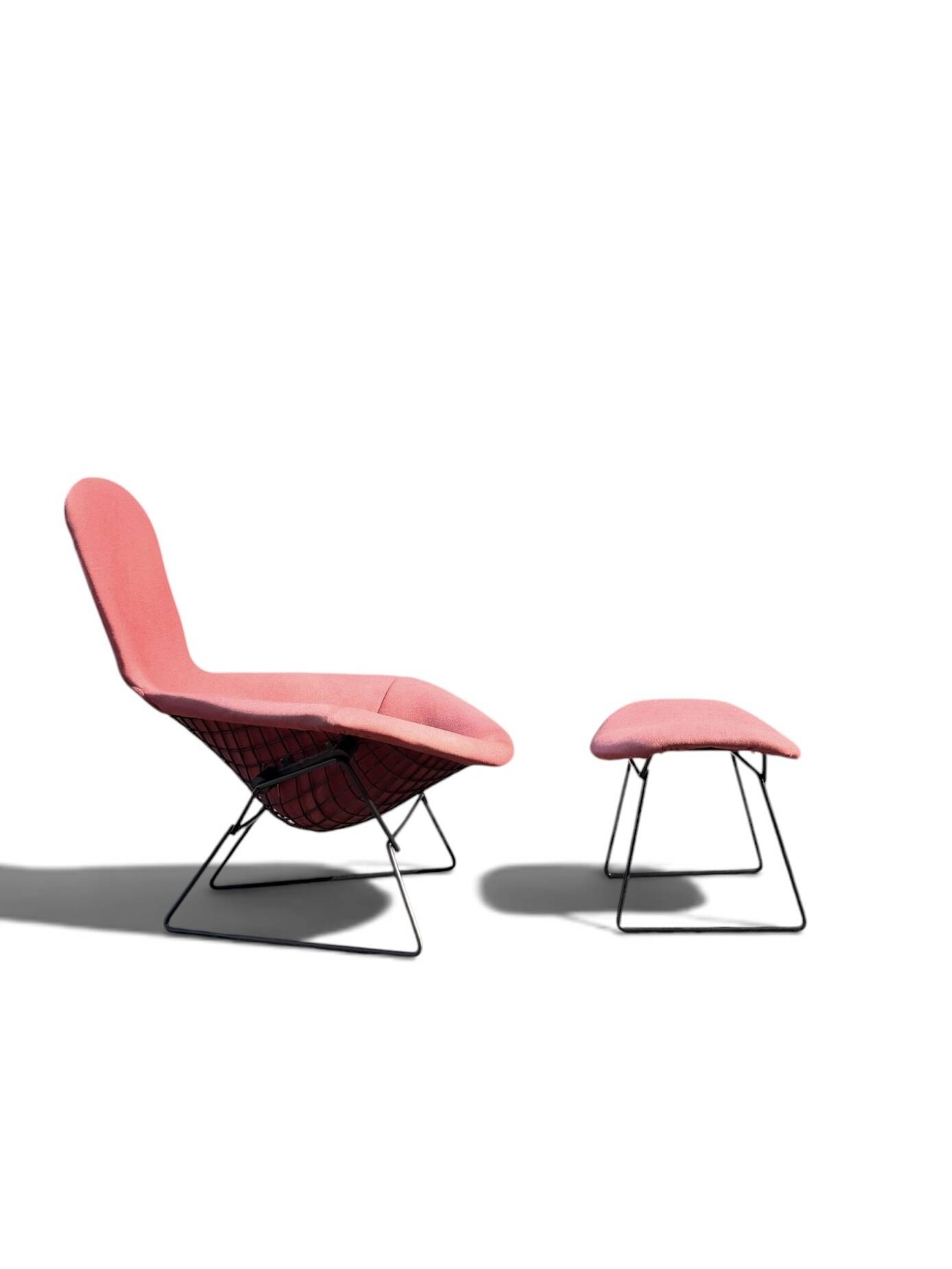 Bird Chair & Ottoman Harry Bertoia for Knoll - Black Mesh & Red Fabric