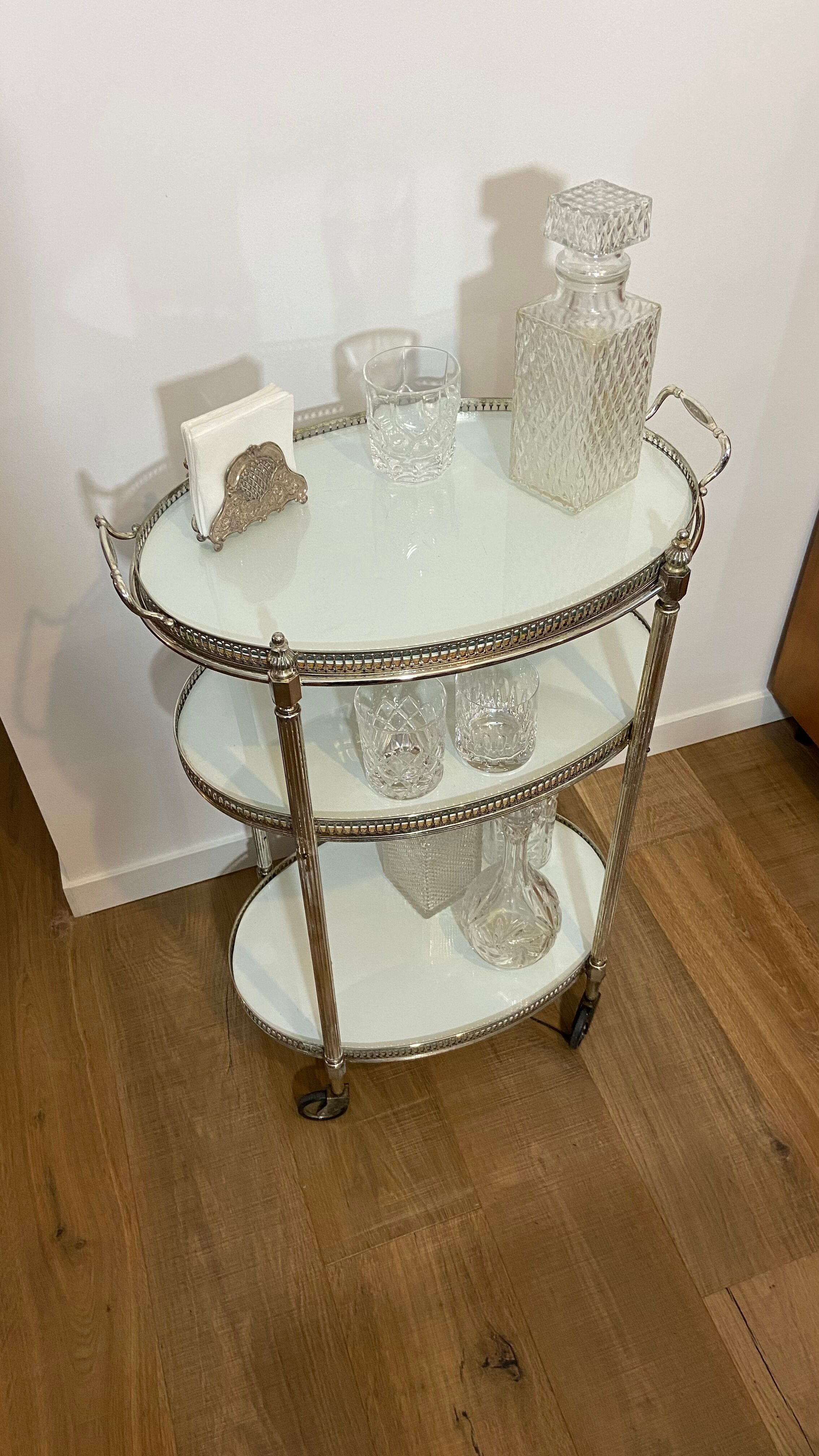 Oval roller serving table 1960/70