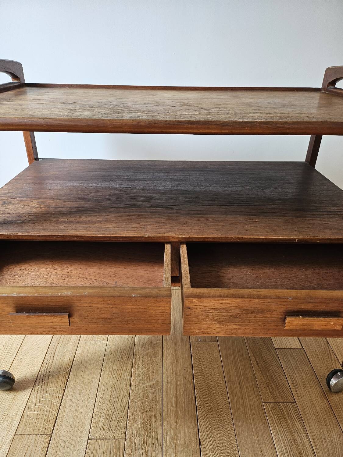 ARREBO MOBLER - Teak rolling trolley
