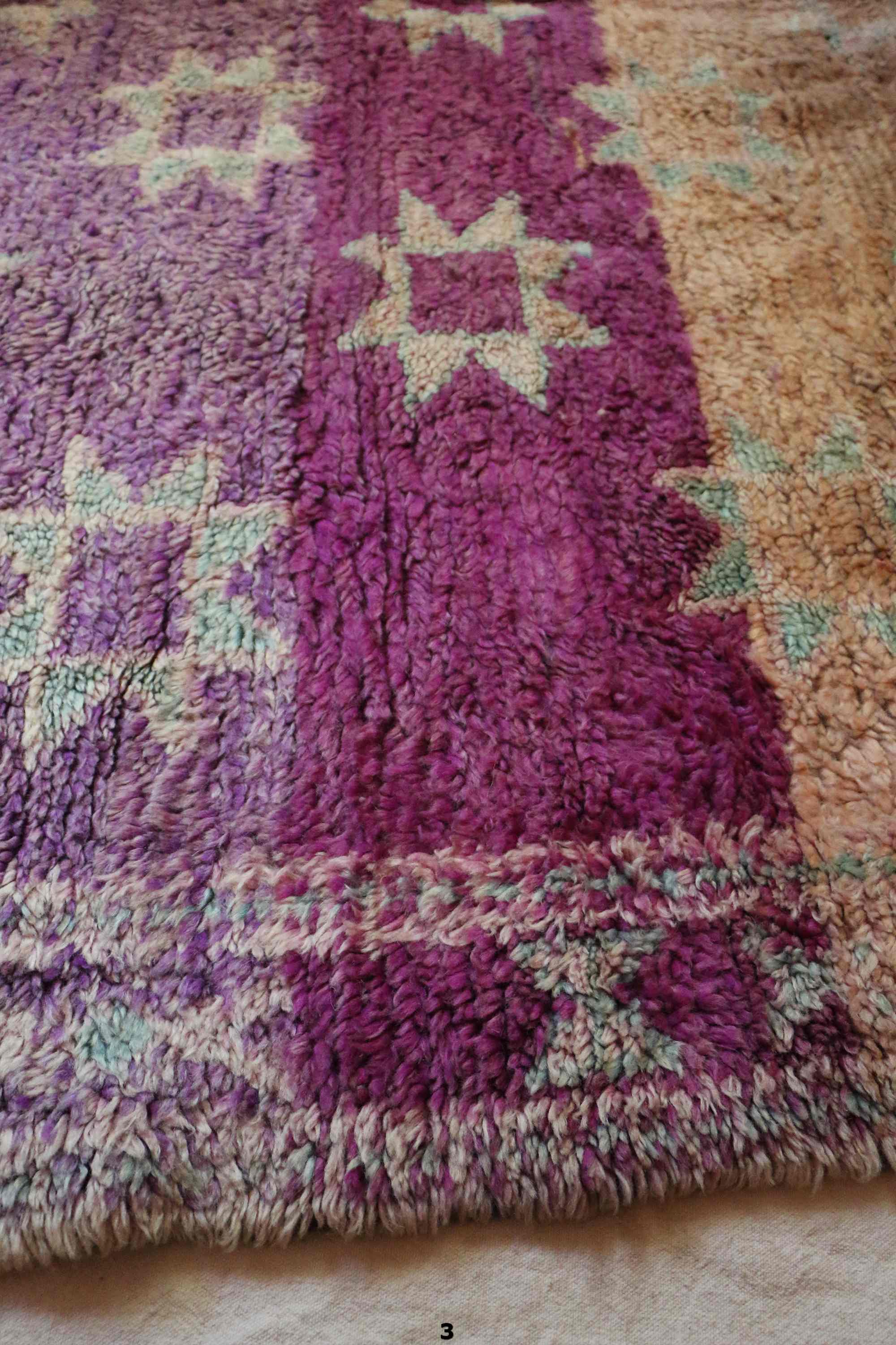 Moroccan vintage carpet - 212 x 307 cm