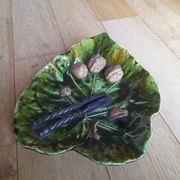 Barbotine dish walnut leaf Ernst Wahliss Turn-Wien Austria