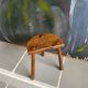 Tabouret de ferme bois tripode vintage