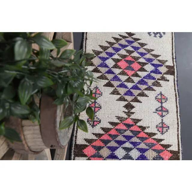 1970s Natural White Geometric Turkish Hand-Knotted Runner 80x365