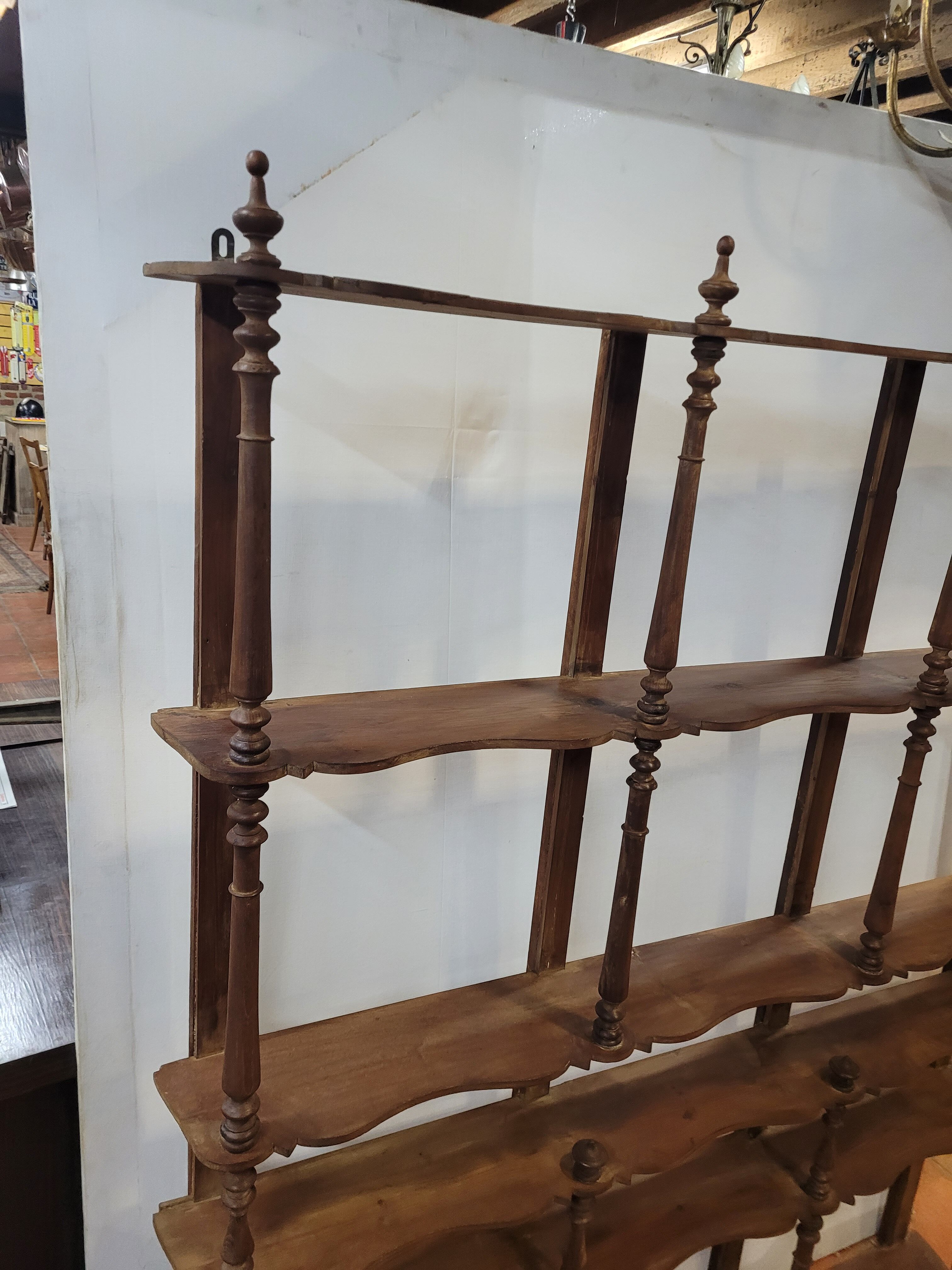 Old bar rear glass maker