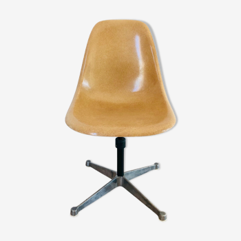 Chaises de bureau de Eames pour Herman Miller, années 70