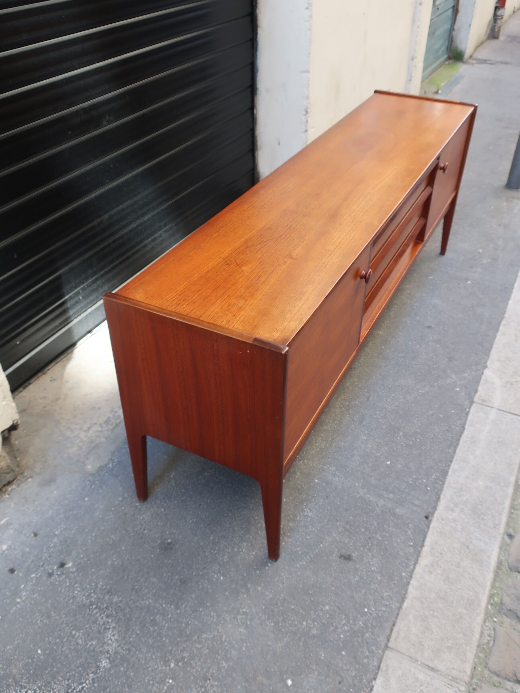 Edition Younger sideboard 60