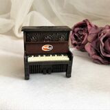 Pencil sharpener collection Play Me vintage 70s