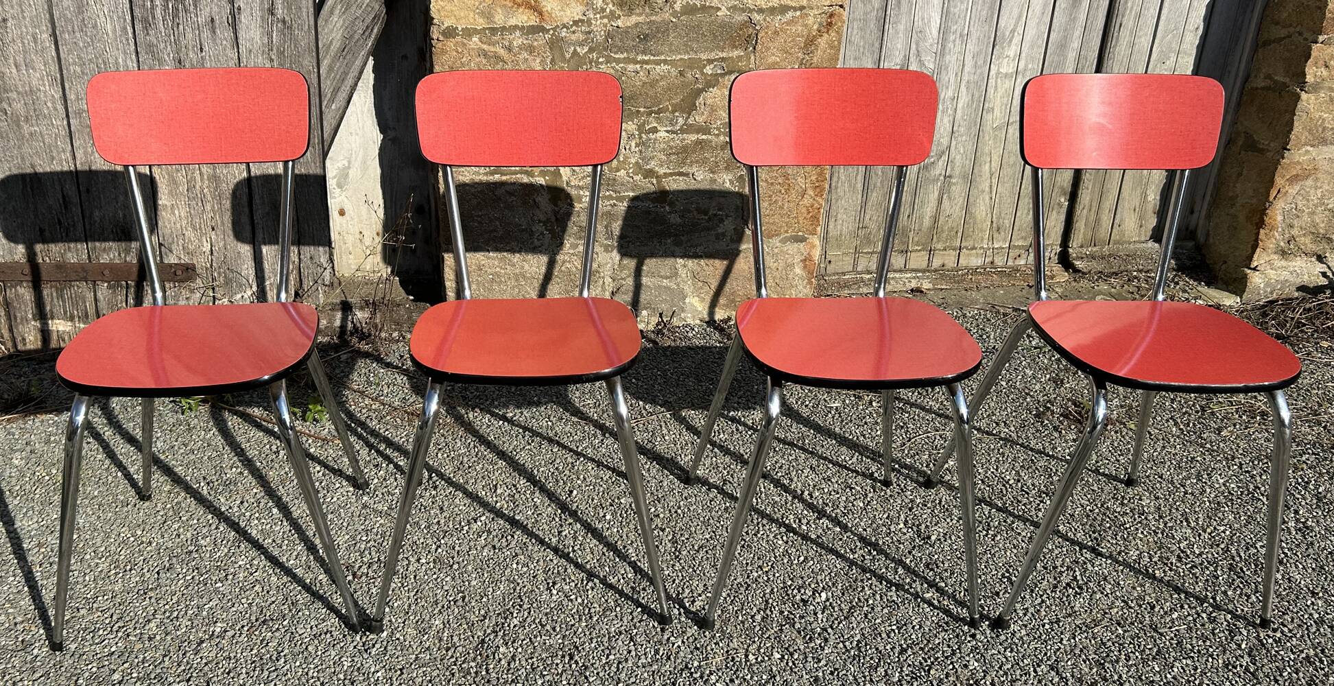Red Formica table, 4 matching Formica chairs, vintage, 60s.