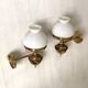 Paire d'appliques ancienne en laiton et opaline