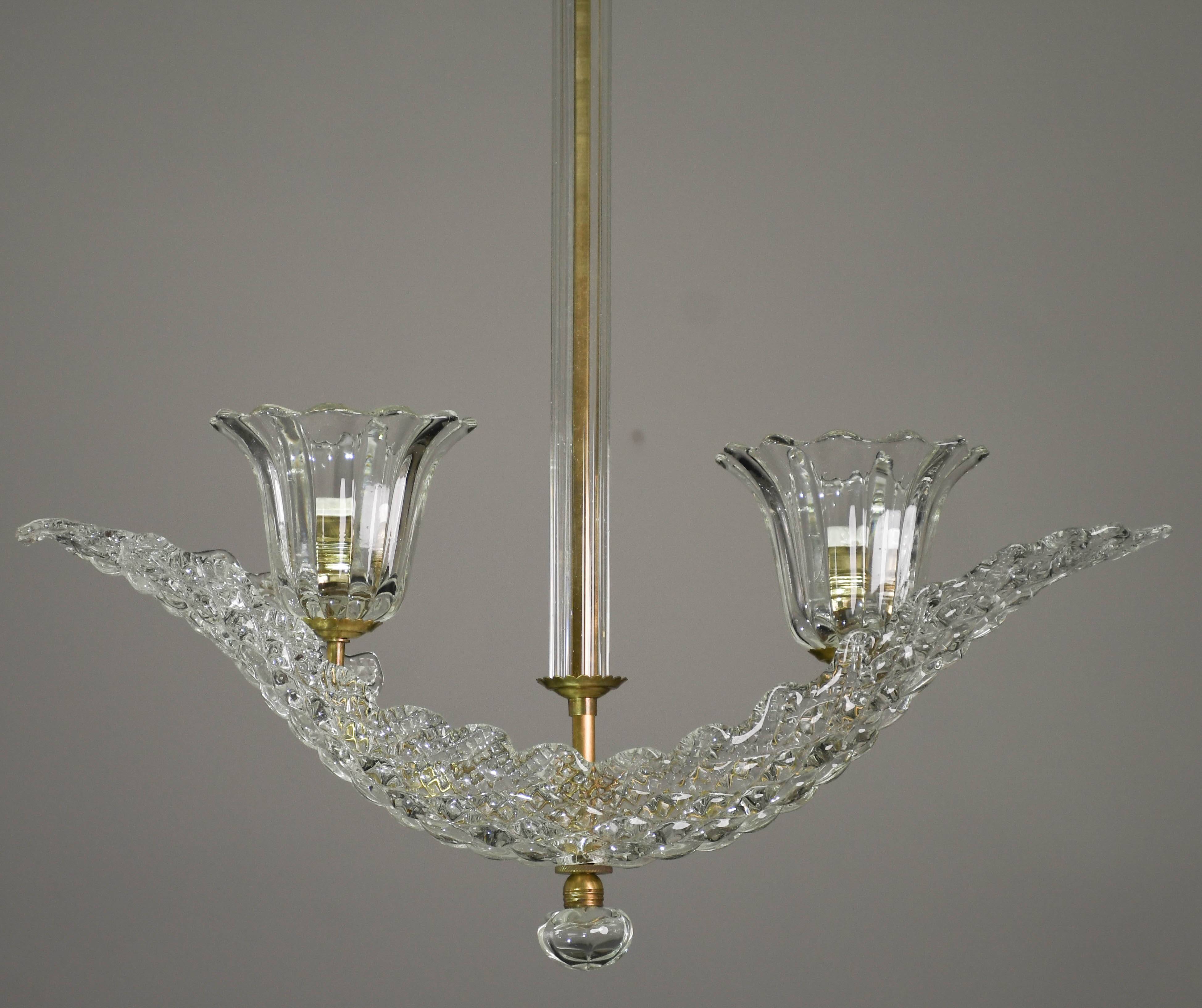 Elegant 2 cup Barovier Art Deco chandelier, Murano glass, brass structure 1940s
