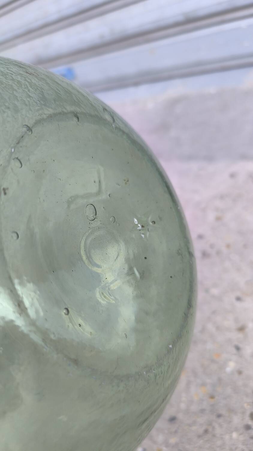 10 liter blown glass demijohn