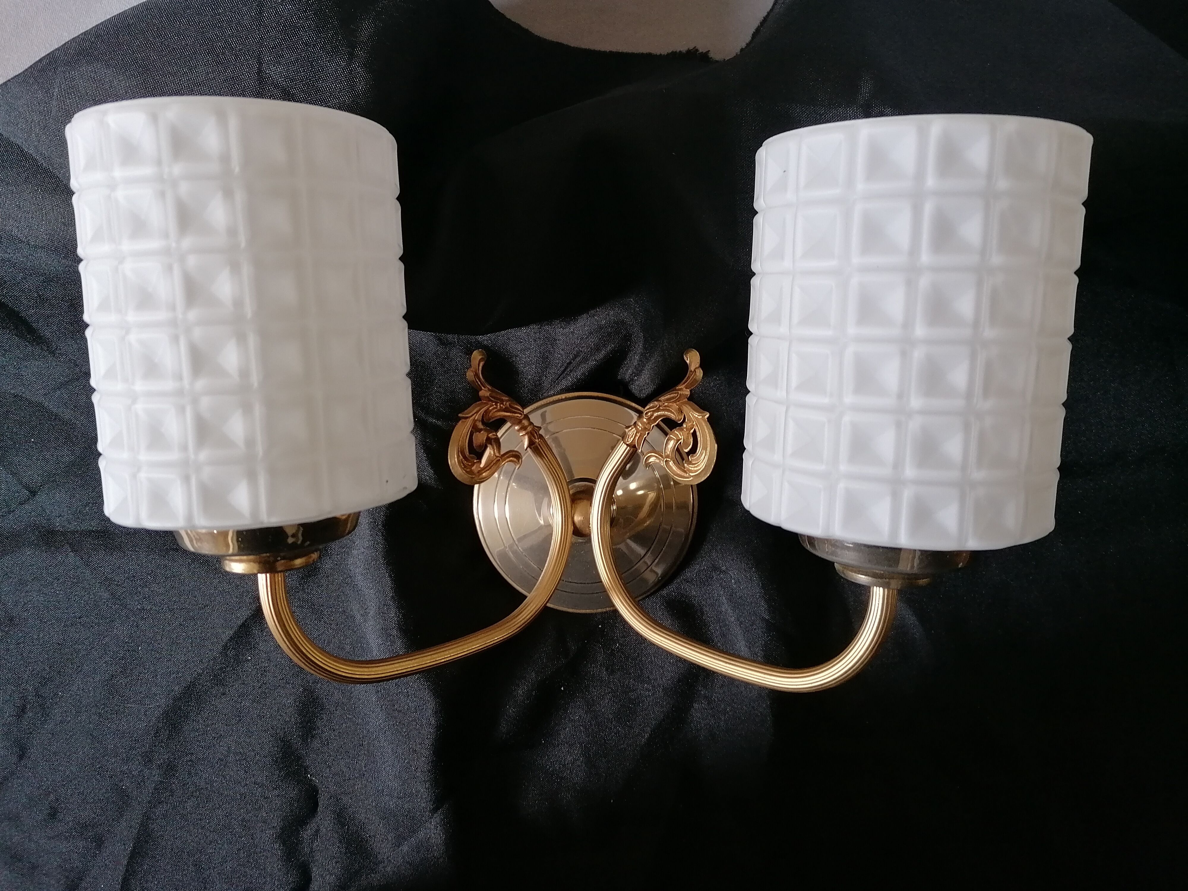 Dual branch wall lamp 60s