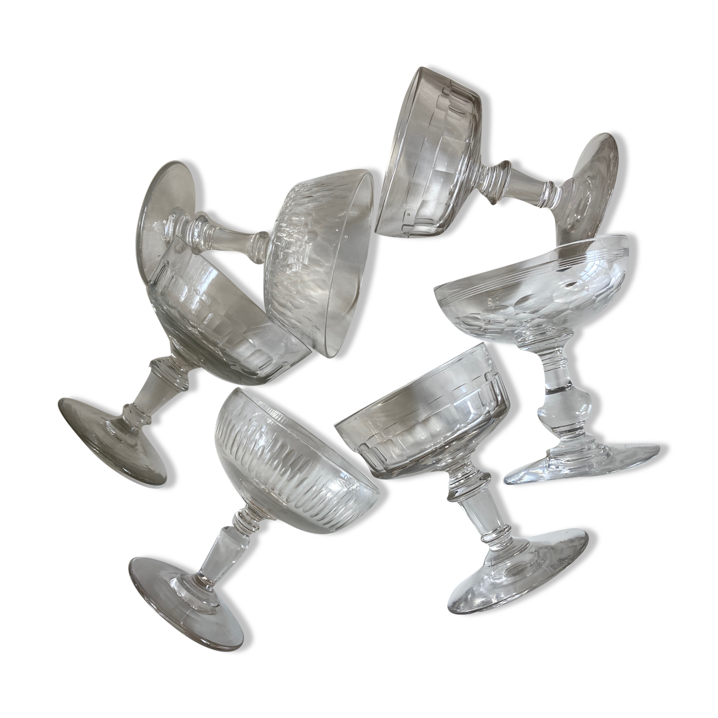 Set of 6 glasses of champagne 19th with flat sides and scales
