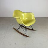 Rocking chair RAR de Charles & Ray Eames pour Herman Miller 1950