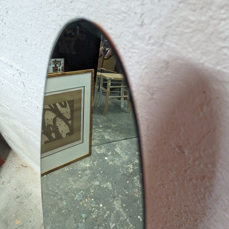 Orange lipstick mirror