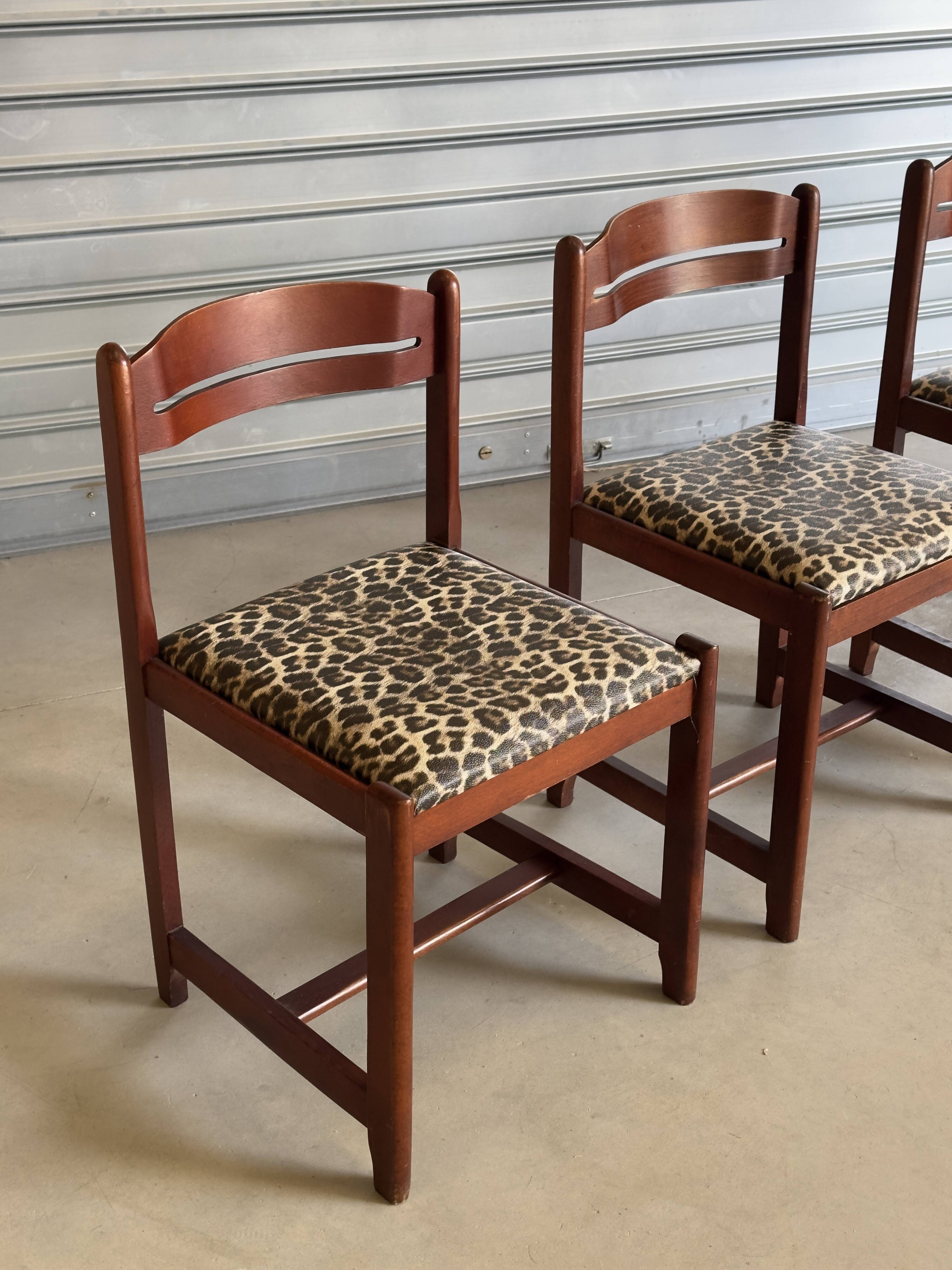 Set of 4 vintage hand-woven chairs