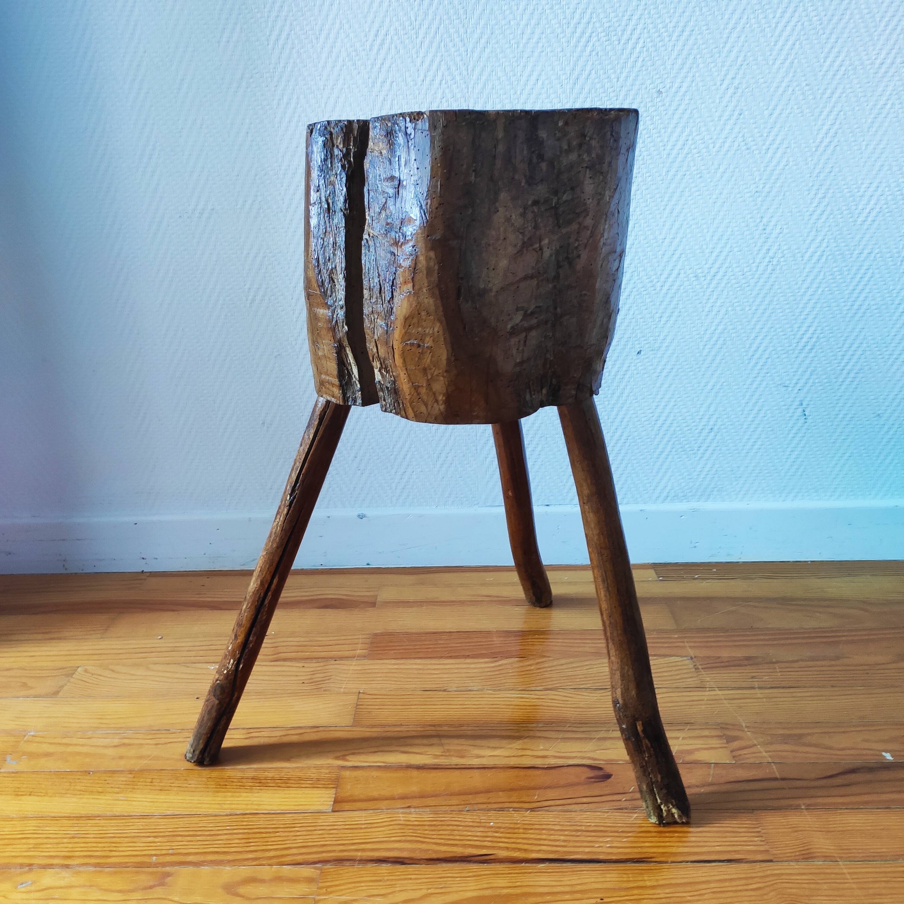 Brutalist popular art stool from Savoy, 1960.