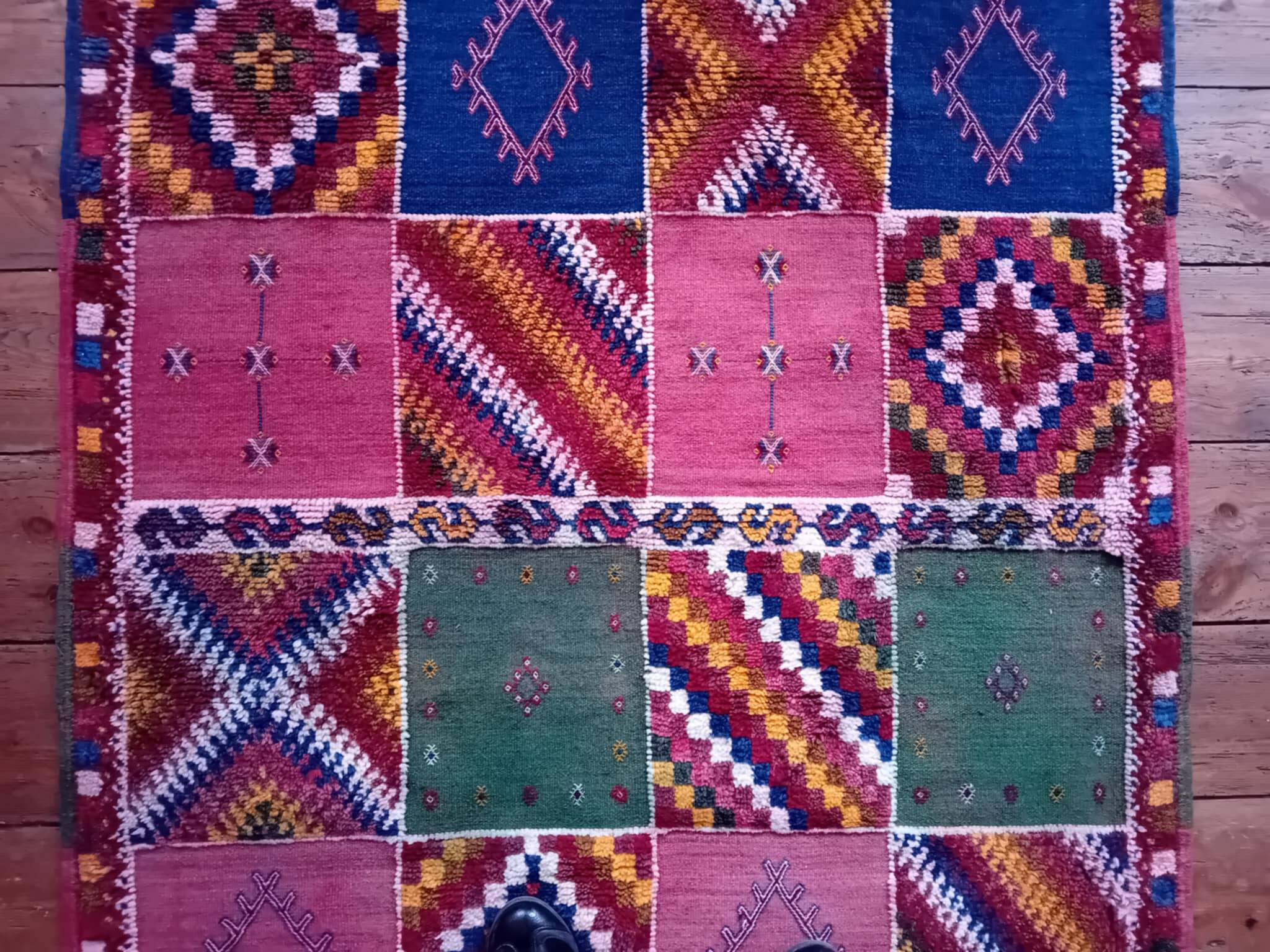 Handmade Berber Taznakht Kilim Rug 213x116cm