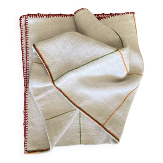 Nappe basque brodée main - 130x90 - Chanvre