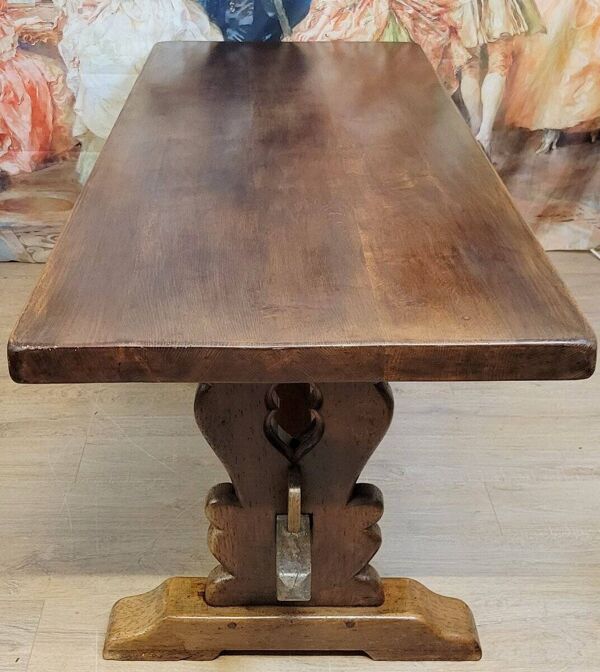 table de ferme ou monastére en chene massif époque début XXeme