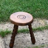 Milking tabouret, old wood turns and chiseled