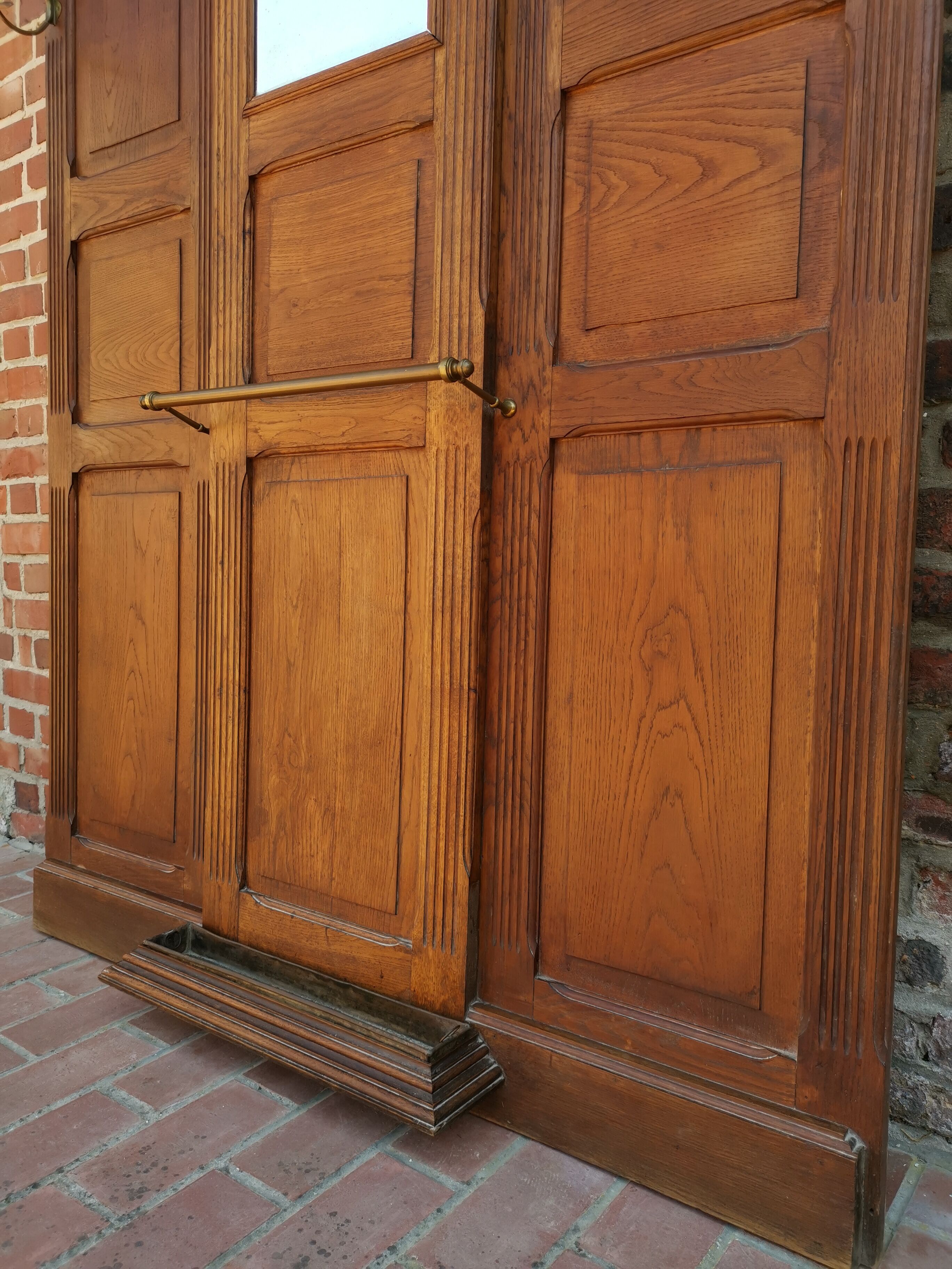 Dressing coat door late 19th