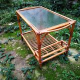 Glass and rattan service