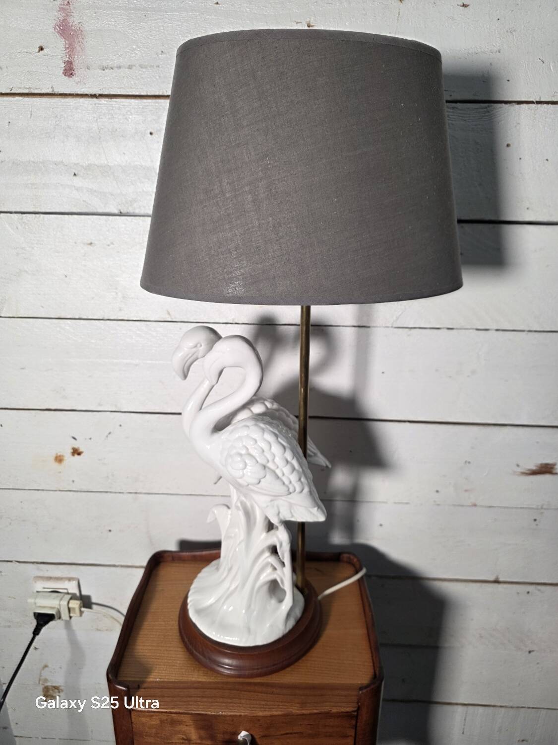 Lampe flamants roses en porcelaine blanche, années 80