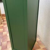 XXL vintage green chiffonier