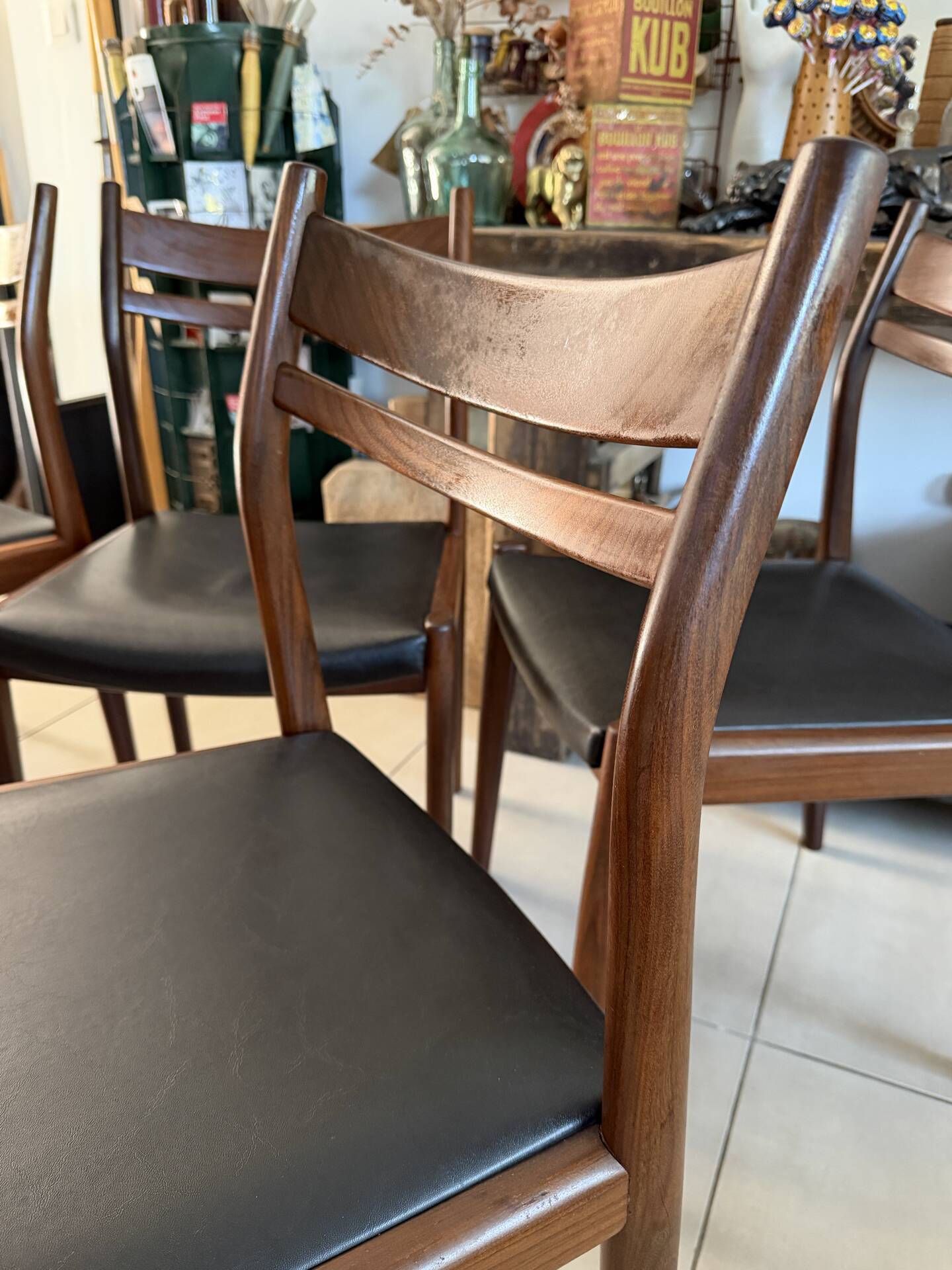 4 Chaises Mid-Century "Style Møller" – Gessef (Italie, 1960)
