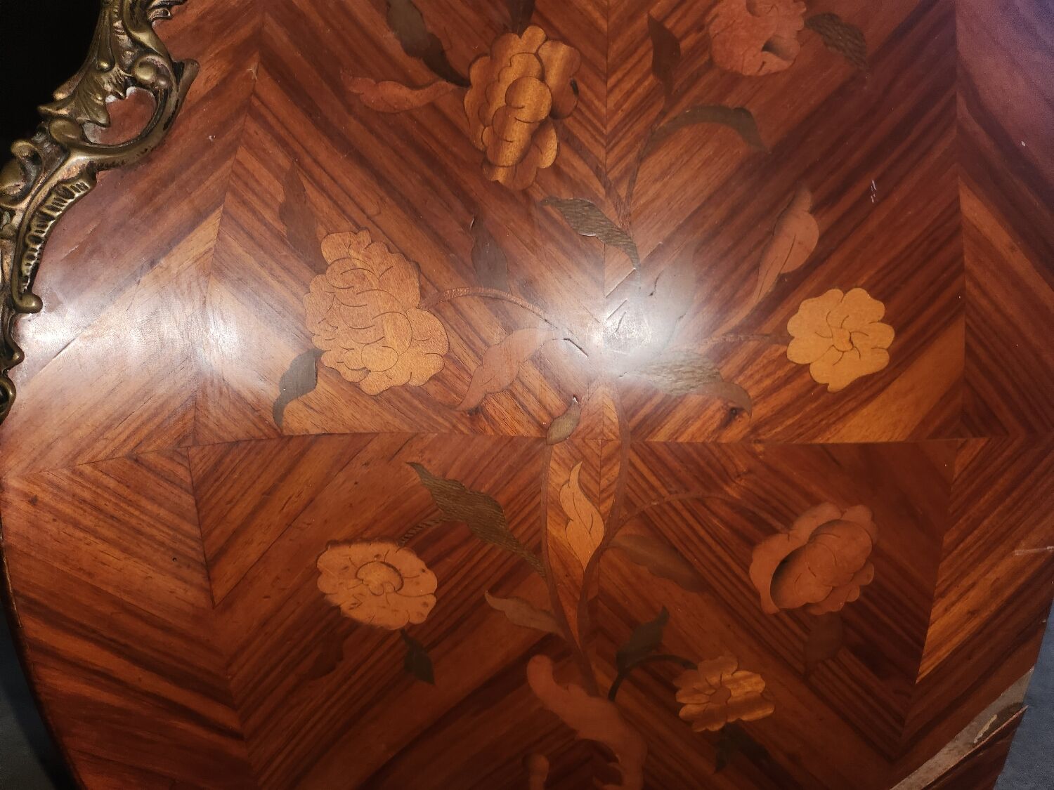 Commode style Louis XV