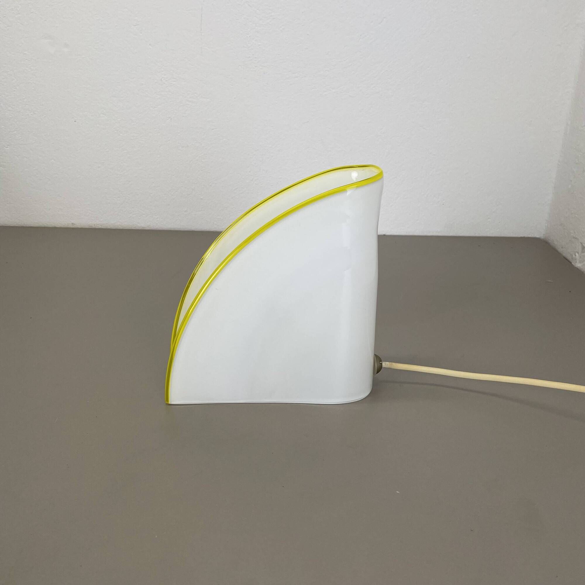 Minimalist White and Yellow Murano Glass Table Lamp by De Majo, Italy 1970s