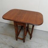 Table à abattants en chêne antique