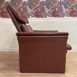 Pair of "Erpo" designer leather armchairs