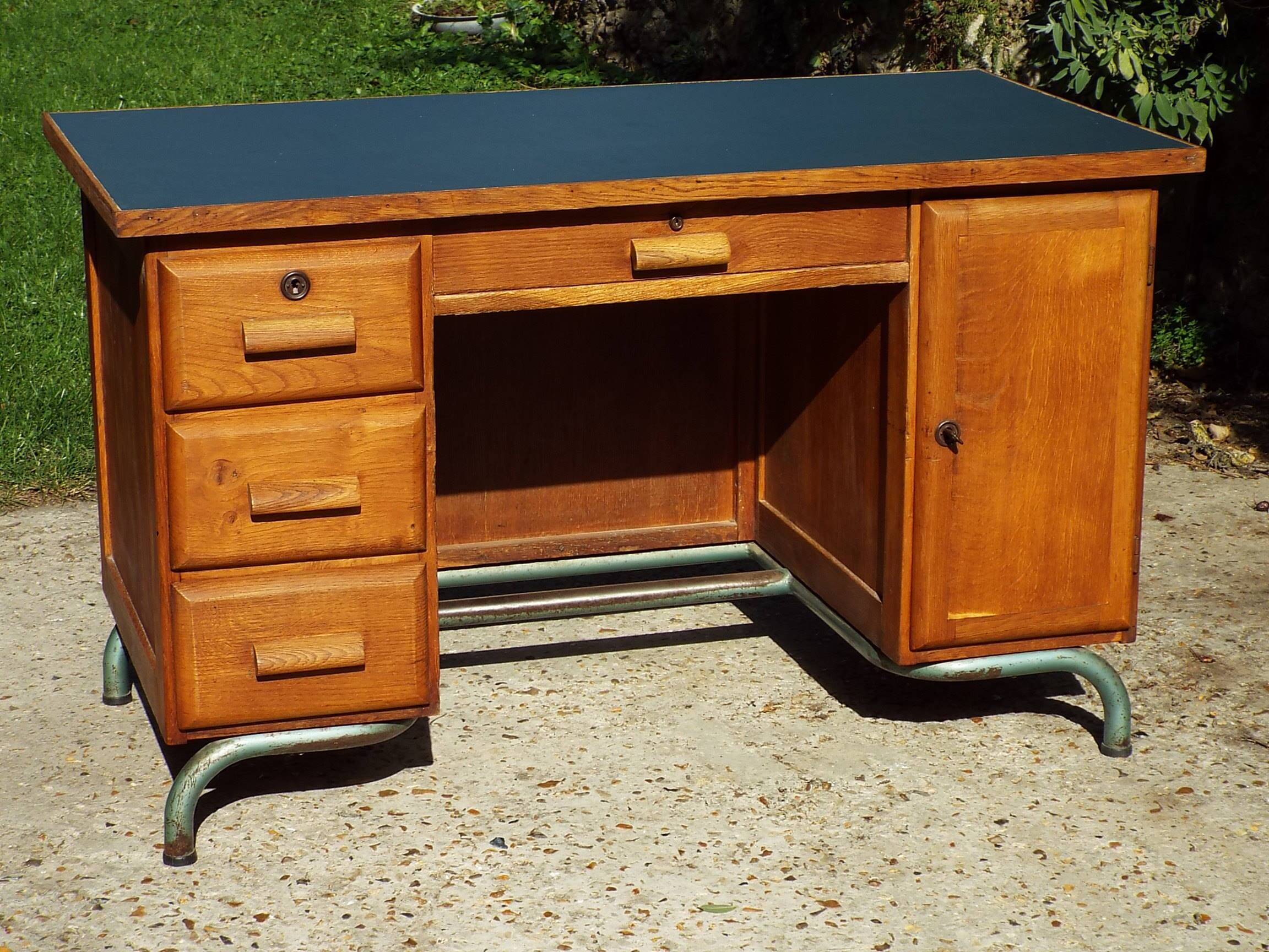 School desk