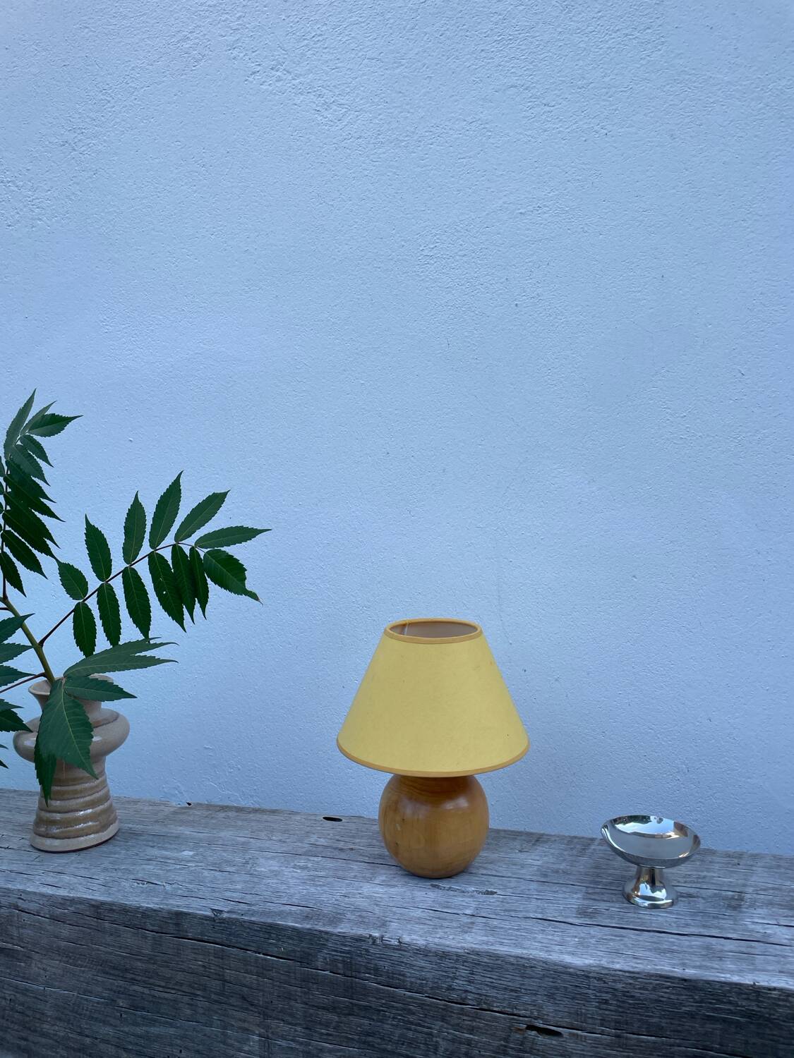 Turned wooden ball bedside lamp 1990