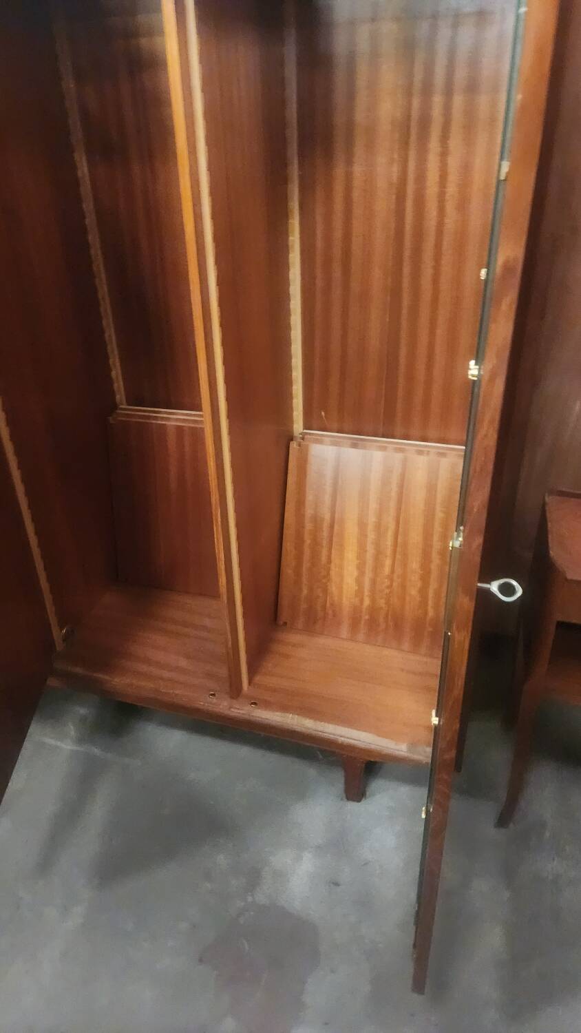 Scandinavian wardrobe 3doors