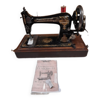 Old Singer 27k sewing machine